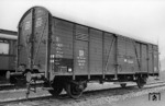 Gedeckter Güterwagen Gltr23 "195 670" mit Seiten- und Stirnwandtüren. (1953) <i>Foto: Bustorff</i>