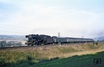 023 024 mit P 2456 zwischen Bengel und Kinderbeuern auf dem Weg nach Trier. (25.09.1970) <i>Foto: Robin Fell</i>