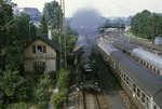 050 650 verlässt den Bahnhof Tübingen mit einem Personenzug nach Horb am Neckar. (07.1971) <i>Foto: Tim Howerter</i>