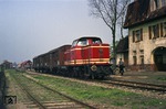 Lok V 62 wurde 1962 von MaK an die Eisenbahn Bremen - Thedinghausen ausgeliefert und rangiert hier im Endbahnhof Thedinghausen. (05.05.1972) <i>Foto: Wächter</i>
