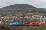 Die für das "Bahnland Bayern" werbende 146 247 mit RE 4615 (Frankfurt - Würzburg) bei Hain im Spessart. (28.01.2015) <i>Foto: Joachim Bügel</i>