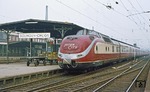 Anlässlich des Jubiläums "80 Jahre Müngstener Brücke" war die VT11-Einheit 601 008/602 004 als Sonderzug zwischen Solingen-Ohligs - Remscheid und Wuppertal unterwegs. (25.06.1977) <i>Foto: Wolfgang Bügel</i>