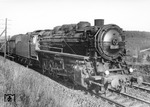 43 023 (Bw Zwickau/Sachs) mit einem Güterzug auf dem Streckenabschnitt Ruppertsgrün - Plauen bei Jößnitz. (31.08.1935) <i>Foto: Slg. Johannes Glöckner</i>