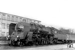Mit dem 15 Uhr-Personenzug von Dresden nach Plauen (Vogtl) ist die Reichenbacher 19 023 in Grüna (Sa) eingetroffen. Die Lok war damals mit dem einzigen dreidomigen Kessel ausgerüstet. (1930) <i>Foto: Heinz Finzel</i>