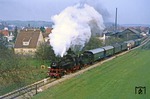 64 289 mit Lok 11 der HzL, im Einsatz für die "Gesellschaft zur Erhaltung von historischen Schienenfahrzeugen", bei Hechingen. (23.04.1978) <i>Foto: Wolfgang Bügel</i>