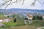 Blick auf Gammertingen und Sonderzug P 566 nach Hechingen mit 64 289. (23.04.1978) <i>Foto: Wolfgang Bügel</i>