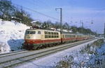 103 132 vor dem damals nur die 1. Klasse führenden IC 127 in Wuppertal-Vohwinkel. (19.01.1979) <i>Foto: Wolfgang Bügel</i>