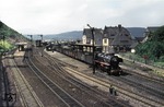 44 564 durcheilt mit einem leeren Kohlezug den Bahnhof Karthaus. (22.08.1965) <i>Foto: Wilfried Sieberg</i>