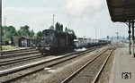 050 811 vom Bw Lehrte fährt mit einem Güterzug durch Seesen.  (07.1973) <i>Foto: Prof. Dr. Willi Hager</i>