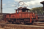 163 008 (abgeliefert 1940 von AEG als E 63 08) prägte jahrzehntelang als die elektrische Rangierlokomotive das Bild in Stuttgart Hbf. (22.05.1973) <i>Foto: Prof. Dr. Willi Hager</i>