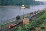 601 014 unterwegs als Dt 13415 (Dortmund - Bodenmais) in Kaub am Rhein. (23.08.1980) <i>Foto: Wolfgang Bügel</i>