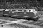V 200 079 (Bw Hamm) im Bahnhof Brilon Wald auf dem Weg nach Kassel.  (08.1961) <i>Foto: Reinhard Todt</i>
