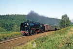 Zwischen Weida und Niederpöllnitz wurde 01 2204 mit P 3025 erneut erwischt. (03.09.1980) <i>Foto: Wolfgang Bügel</i>