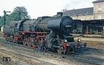 Die 1943 von den Oberschlesischen Lokomotivwerken Kattowitz, Werk Krenau, gebaute 52 5137 präsentierte sich auch 37 Jahre später im Bahnhof Bischofswerda fast noch im Originalzustand. (05.09.1980) <i>Foto: Wolfgang Bügel</i>