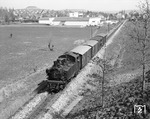 99 704 auf der 750mm württembergischen Schmalspurbahn bei Großbottwar.  (15.04.1964) <i>Foto: Heinz Hangarter</i>