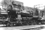 Die pr. G 8.3 wurde 1919 als "Köl 5902" in Dienst gestellt. Nach 1945 kam sie zur Reichsbahn der DDR, wo sie der Fotograf im Bw Dresden-Altstadt antraf. Am 11.05.1967 schied sie aus dem aktiven Dienst aus. (1955) <i>Foto: Slg. Erich Preuß</i>
