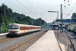 420 142 auf der S-Bahnlinie 6 (Essen - Langenfeld) in Hösel. (02.06.1978) <i>Foto: Peter Schiffer</i>