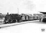 75 007 wurde 1910 von der Maschinenfabrik Esslingen an die Württembergische Staatsbahn (Nr. 1208) geliefert. Sie war noch bis 1961 im Einsatz. (1959) <i>Foto: Privatfoto</i>