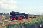 Die bestens gepflegte 01 1511 rollt mit P 8015 aus dem Bahnhof Unterwellenborn. (10.10.1980) <i>Foto: Joachim Bügel</i>