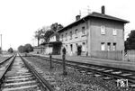 Die während der deutschen Teilung im Dornröschenschlaf liegenden Gleisanlagen des Bahnhofs Herleshausen.  (04.1985) <i>Foto: Frank Lüdecke</i>