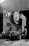 50.685 (Florisdorf, Baujahr 1940) ging zunächst fabrikneu im Juli 1940 an das Breslau-Mochbern. Bis zur ihrer Ausmusterung im Juli 1972 war sie bei der Zfl Linz stationiert und ging dann zur GBK über, wo sie hier gerade frisch eingetroffen ist. Nach ihrem Verkauf im Jahr 1978 war sie als Leihgabe bei der Historischen Eisenbahn Frankfurt betriebsfähig unterwegs, seit April 1991 steht sie im Technikmuseum Speyer. (17.08.1972) <i>Foto: Johannes Glöckner</i>