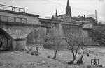 Behelfsmäßig wiederaufgebaute Brücke in Kirchen/Sieg. (1948) <i>Foto: Fischer</i>