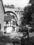 97 018 vom Bw Linz während eines "Fotohaltes" für den RVM-Fotografen auf dem Kasbacher Viadukt der Steilstrecke Linz - Kalenborn. (28.07.1929) <i>Foto: RVM</i>