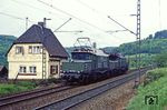 Nach getaner Arbeit kehren 194 584 und 194 581 bei Hain im Spessart zurück nach Laufach. (20.05.1981) <i>Foto: Joachim Bügel</i>
