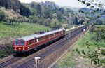 Als Ersatz für einen ausgefallenen 427 ist 425 108 bei Reichenbach an der Fils unterwegs. (11.05.1984) <i>Foto: Peter Schiffer</i>