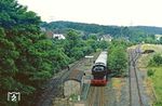 Die Strecke Hattingen-Wuppertal wurde im Jahr 1979 für den Personenverkehr stillgelegt. Im Rahmen einer Sonderfahrt wurde die Strecke nochmals für Fahrgäste "reaktiviert". (27.06.1981) <i>Foto: Joachim Bügel</i>