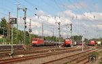 152 004 (links), CBR Prima E 37520, E 37513 und TWE 274 107 sorgen im Bahnhof Düsseldorf-Rath für eine gute Gleisbelegung. (28.09.2015) <i>Foto: Wolfgang Bügel</i>