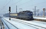 110 158 erreicht mit einem Nahverkehrszug aus Kleve den Bahnhof Köln-Deutz. (14.01.1985) <i>Foto: Peter Schiffer</i>