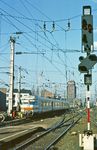 420 139 fährt als S 11 nach Bergisch-Gladbach in Köln Hbf ein. (07.11.1981) <i>Foto: Wolfgang Bügel</i>