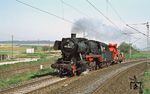 Keine große Mühe hatte 052 988 mit Dg 56391 nach Crailsheim bei Lauda. (02.05.1975) <i>Foto: Prof. Dr. Willi Hager</i>
