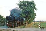 52 8071 mit P 17468 auf der Bahnstrecke Haldensleben - Weferlingen bei Ivenrode. (23.09.1982) <i>Foto: Wolfgang Bügel</i>