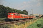 110 344 mit RE 11001 (Dinkelscherben - München) bei Haspelmoor auf halber Strecke zwischen Augsburg und München. (14.07.2005) <i>Foto: Thomas Konz</i>