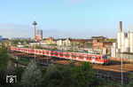 Rückkehr des morgendlichen Verstärkungszuges der S 19: 420 587 und 420 957 als LS 11389 auf dem Weg von der Siegstrecke zum Abstellbahnhof in Köln-Nippes. (26.04.2016) <i>Foto: Joachim Bügel</i>