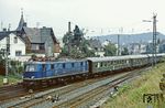 Nach der Überholung (durch 110 480) in Boppard, ging es mit 118 025 weiter nach Koblenz. (01.10.1981) <i>Foto: Joachim Bügel</i>