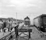 Ankunft des BDEF-Sonderzuges mit 41 002 im Bahnhof Westerland auf Sylt. (13.05.1961) <i>Foto: Detlev Luckmann</i>