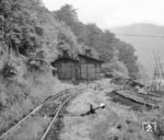 Der Lokschuppen der Kreis Altenaer Eisenbahn in Altena. (27.05.1961) <i>Foto: Detlev Luckmann</i>