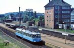 In Wuppertal-Barmen wurde 491 001 erneut abgepasst. Es war der zweite Tag einer von der DGEG organisierten 3-tägigen Reise mit dem "Gläsernen Zug", die an diesem Tag von Dillenburg über Siegen - Köln - Wuppertal - Hagen zurück nach Dillenburg führte. (30.05.1982) <i>Foto: Wolfgang Bügel</i>