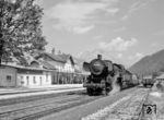 ÖBB 152.204 (ex 52 204, BMAG, Baujahr 1943) im Bahnhof Admont. (26.08.1961) <i>Foto: Detlev Luckmann</i>