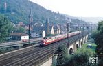 601 005/004 unterwegs als Dt 13485 von Hamburg-Altona nach Seefeld/Tirol in Gemünden am Main. (11.09.1982) <i>Foto: Joachim Bügel</i>