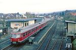 517 002 und 517 003 fahren als N 5673 aus dem Bahnhof Hahn-Wehen. (24.11.1982) <i>Foto: Joachim Bügel</i>