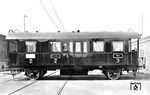 Der bayerische Länderbahnwagen BCi (bay 10) der Königlich Bayerischen Staatseisenbahn, späterer "2730 Reg", im Ablieferungszustand. (1910) <i>Foto: Slg. Dr. G. Scheingraber</i>