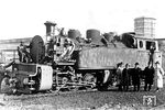 Die ursprünglich für die Albtalbahn gebaute C'C' h4vt-Lokomotive (Hanomag 1928) war bis 1957 bei der Brohltalbahn tätig. Die Aufnahme entstand bei der Endmontage der Lok bei Hanomag in Linden bei Hannover.  (1928) <i>Foto: Rudolf Kreutzer</i>