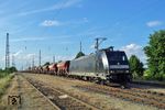 MRCE 185 565 mit DBV 60910 nach Cloppenburg im Kieswerk Sprotta bei Eilenburg. (21.06.2016) <i>Foto: Andreas Höfig</i>