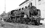 17 107 als Gastlok im Bw Dresden-Altstadt. Die Lok war dem Bw Grunewald zugeteilt und diente als Bremslok der Versuchsabteilung für Lokomotiven des RAW Grunewald, wofür sie mit der Riggenbach-Gegendruckbremse ausgerüstet wurde. (31.05.1936) <i>Foto: DLA Darmstadt (Bellingrodt)</i>