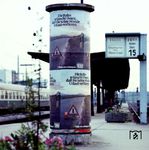 Werbeplakat der DB im Dortmunder Hauptbahnhof. (25.05.1975) <i>Foto: Johannes Glöckner</i>