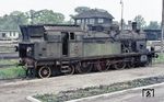 PKP Oko 1-11, die ehemalige 78 379, in Gniezno (Gnesen). Die 1922 bei Vulcan in Stettin gebaute Lok befand sich 1945 beim Bw Oderberg (Oberschles) Hbf und wurde von der PKP übernommen. Am 24.09.1975 wurde sie ausgemustert. (30.05.1975) <i>Foto: Wolfgang Bügel</i>